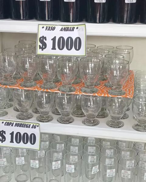 Copas y vasos de vidrio a $1.000
