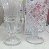 Floreros y copones de vidrio
