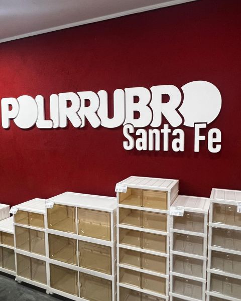 Organizadores plegables con puertas imantadas