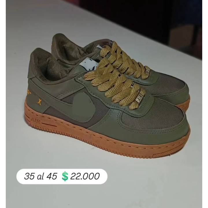 Zapatillas verde militar