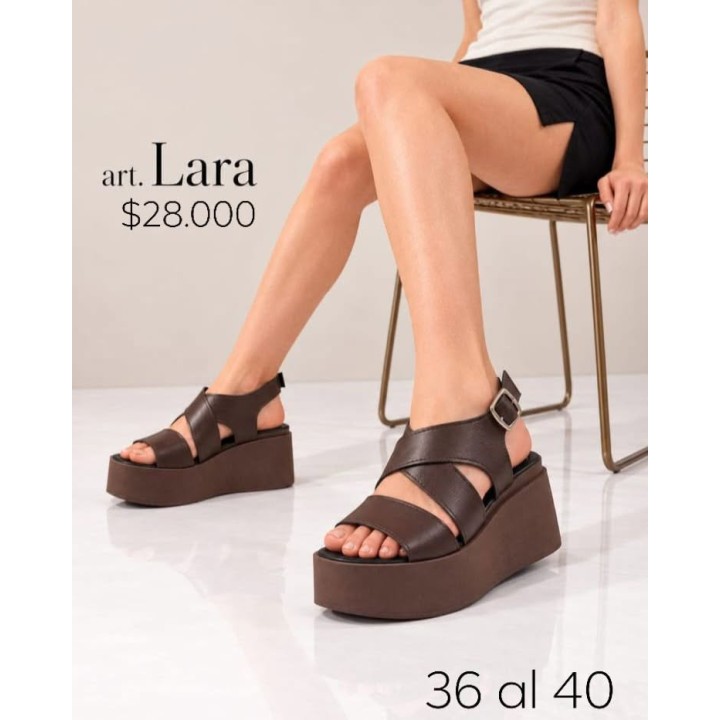 Sandalias Art Lara con plataforma