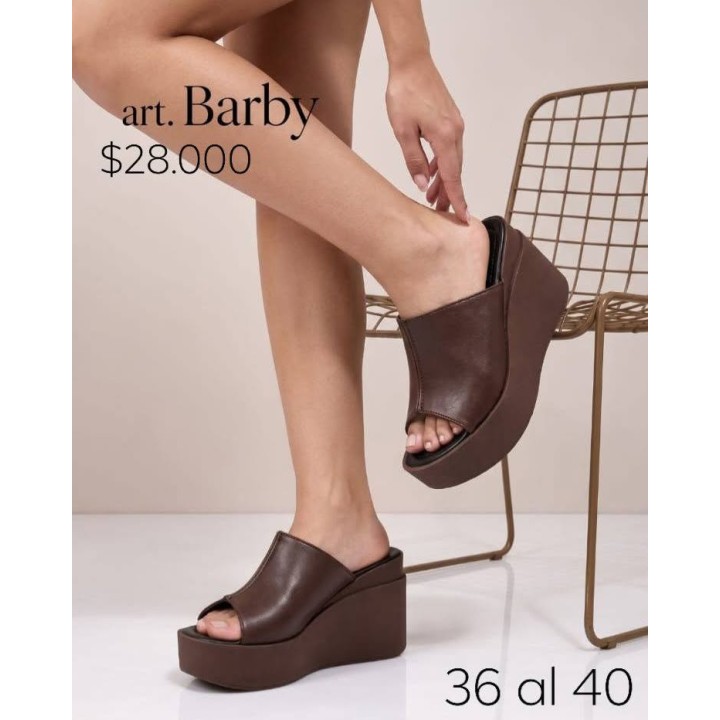 Sandalias Art Barby con plataforma