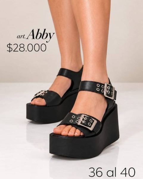 Sandalias Art Aby con plataforma