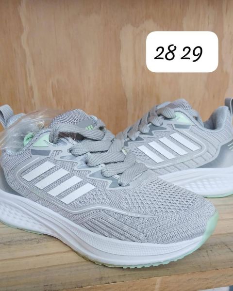 Zapatillas deportivas grises para chicos