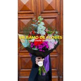 Ramos de flores frescas