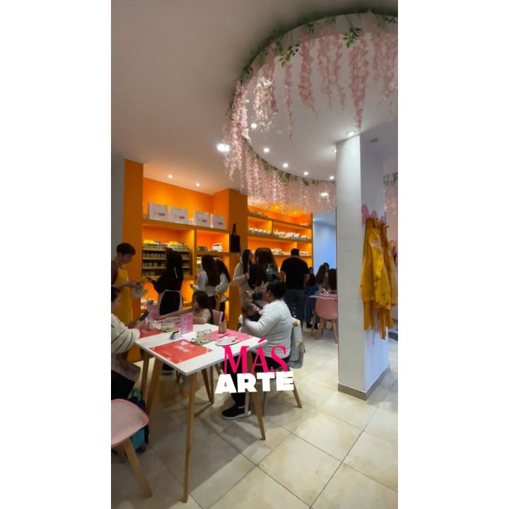 Experiencia de arte y café