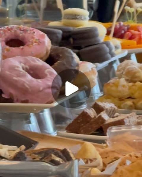 Buffet libre de desayuno y merienda