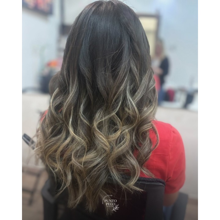 Color, reflejos y balayage