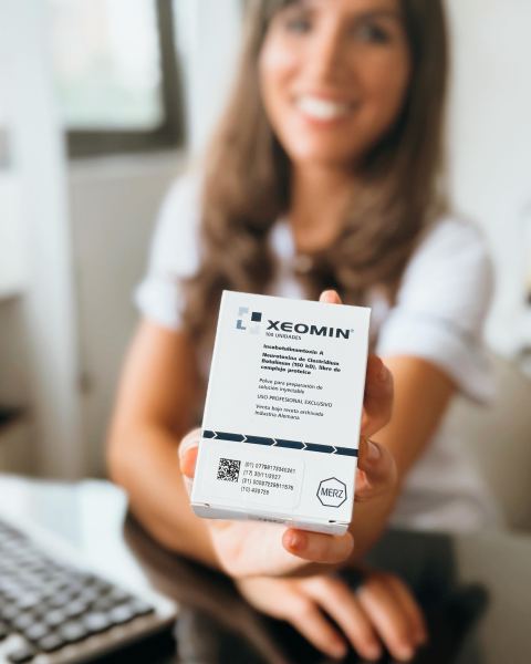Tratamiento con toxina botulínica