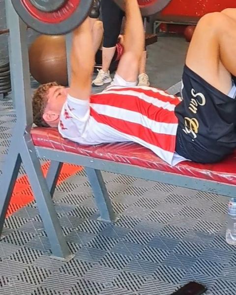 Entrenamiento en sala de musculación