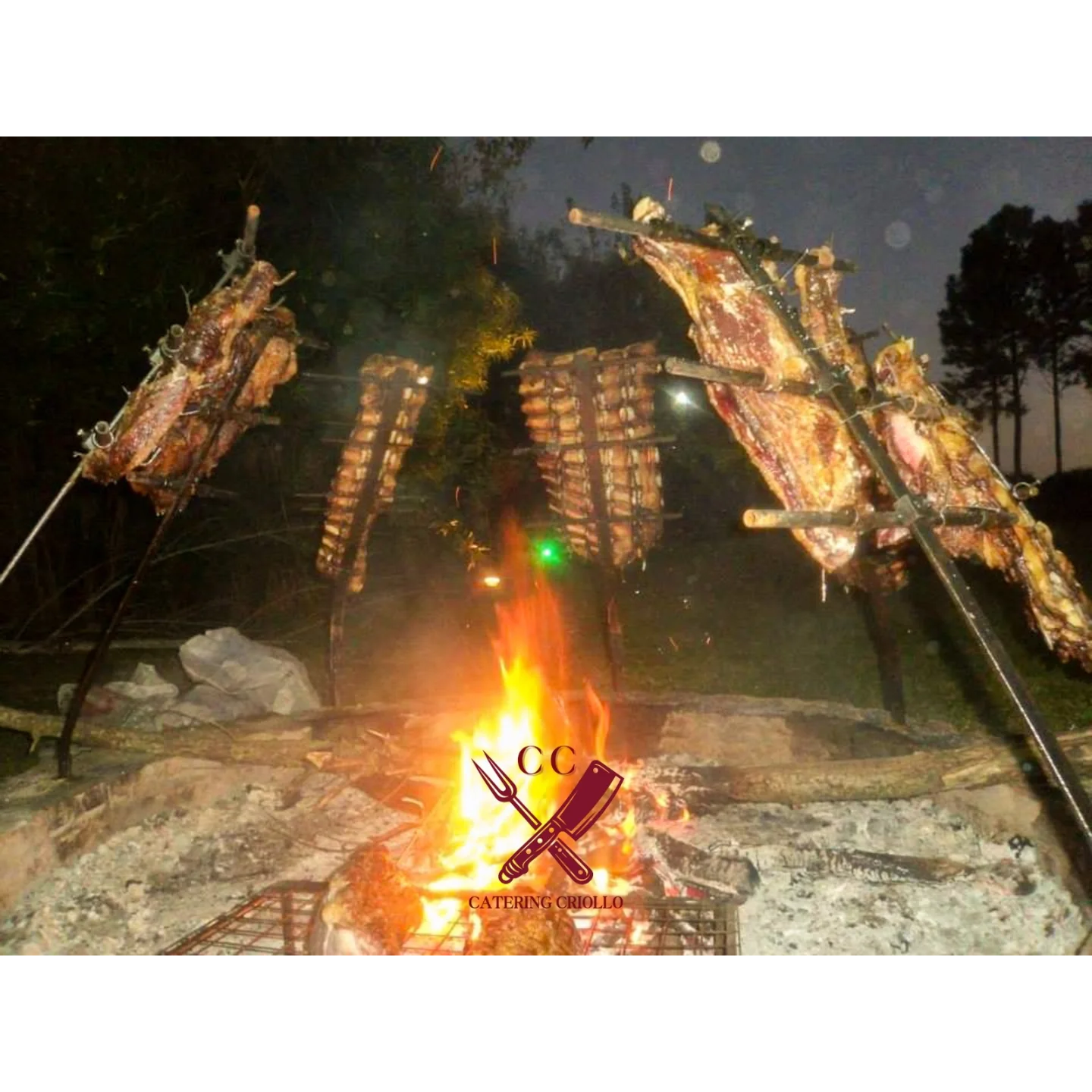 Asado a la estaca o a la parrilla para eventos