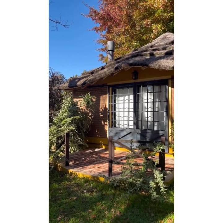 Cabañas equipadas con piscina climatizada