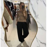 Buzos y pantalones con friza