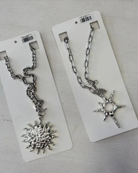 Collares