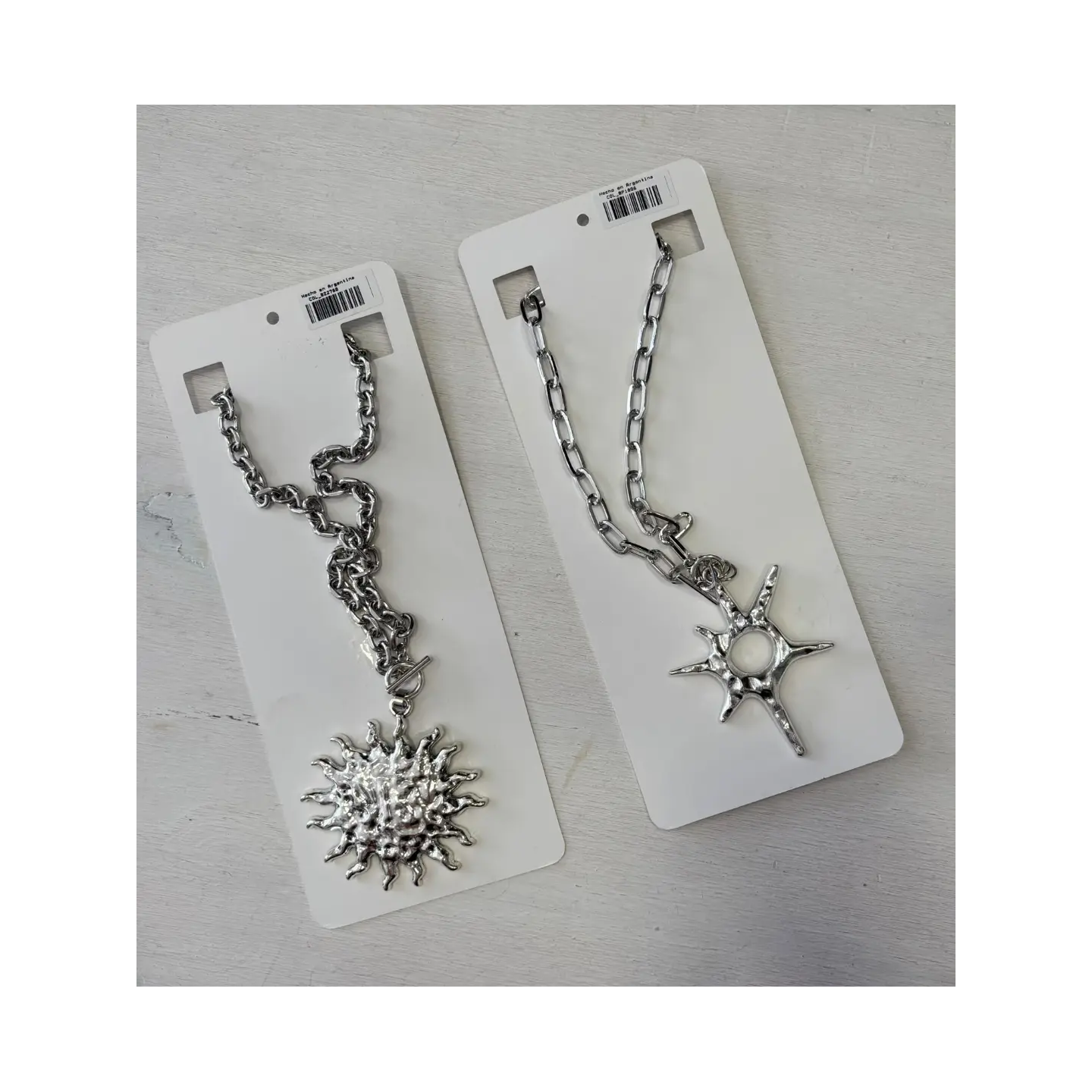 Collares
