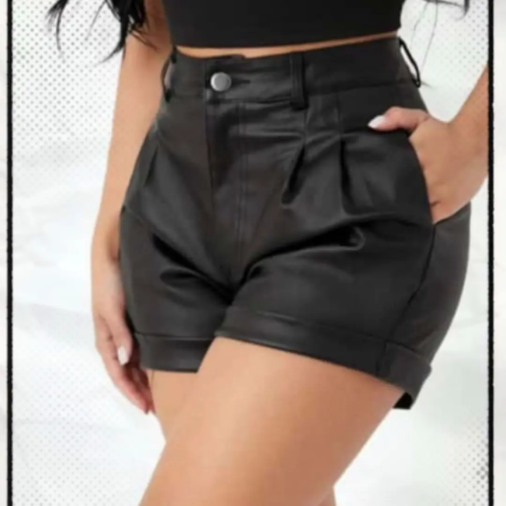 Mini y shorts engomados