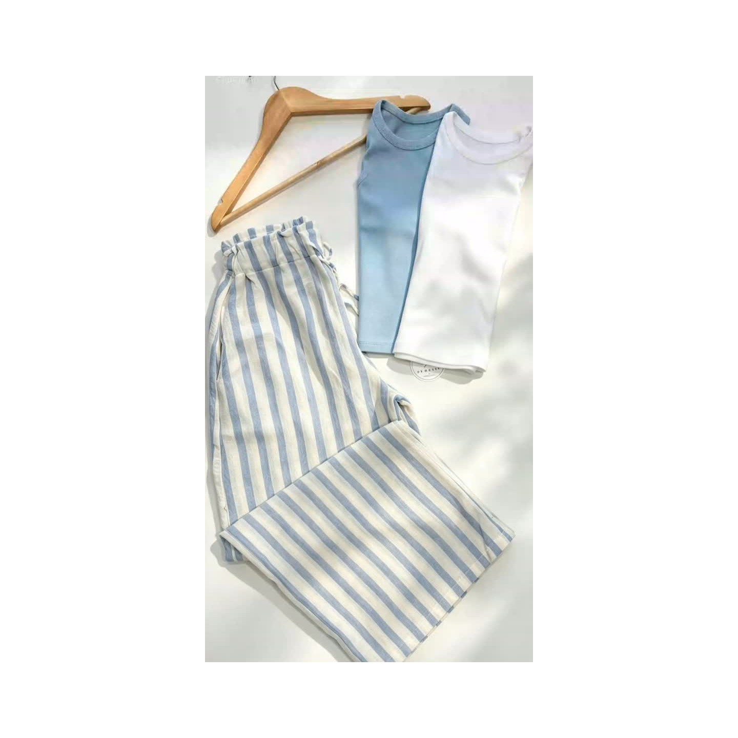 Pantalones y conjuntos