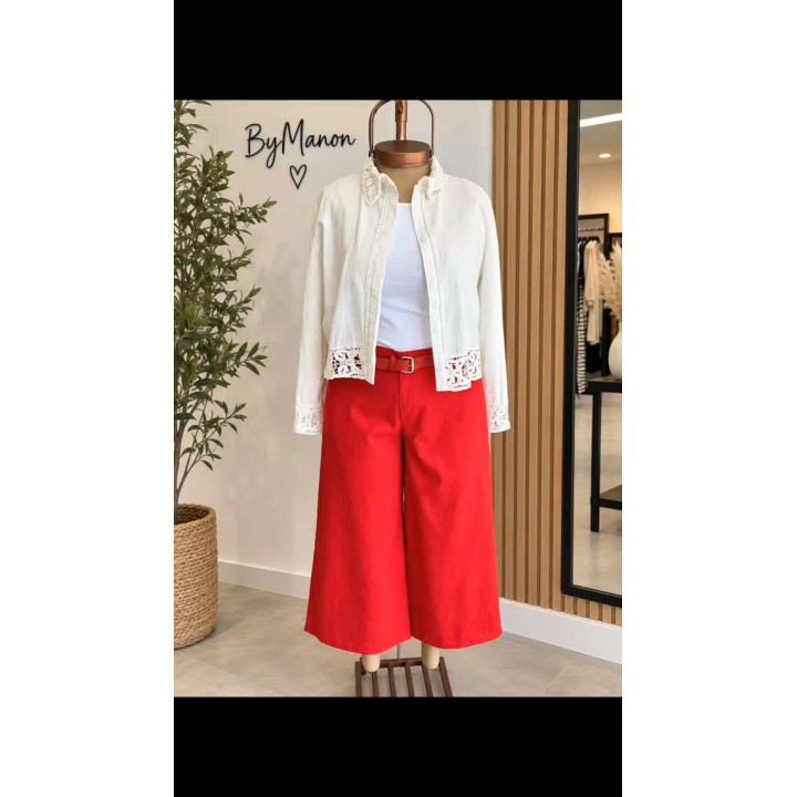 Looks By Manon