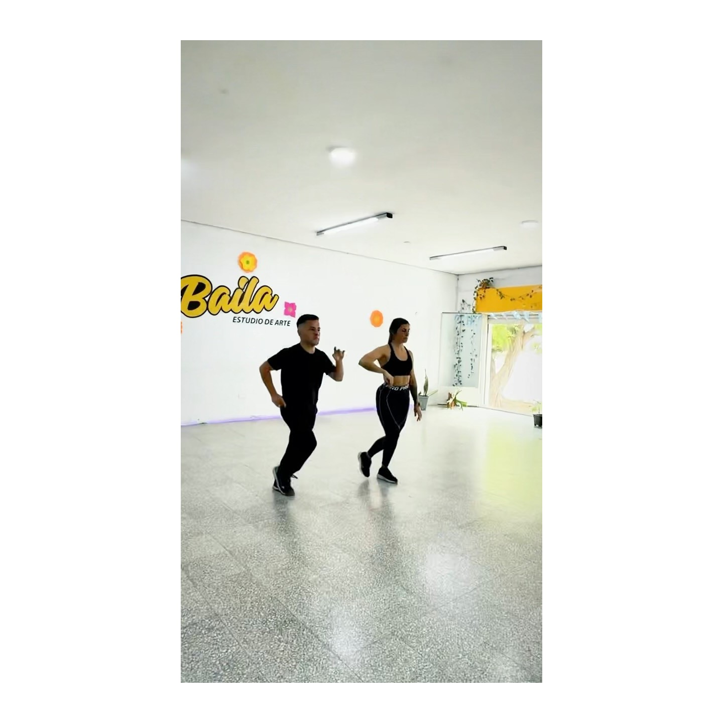 Clases de salsa y bachata