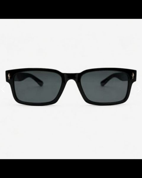 Más gafas de sol