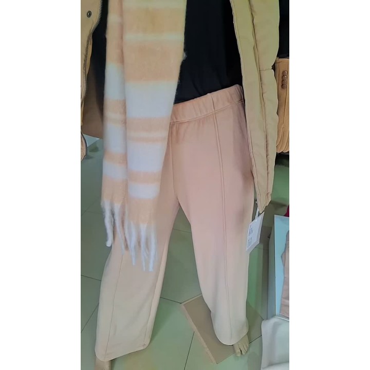 Pantalón de plush