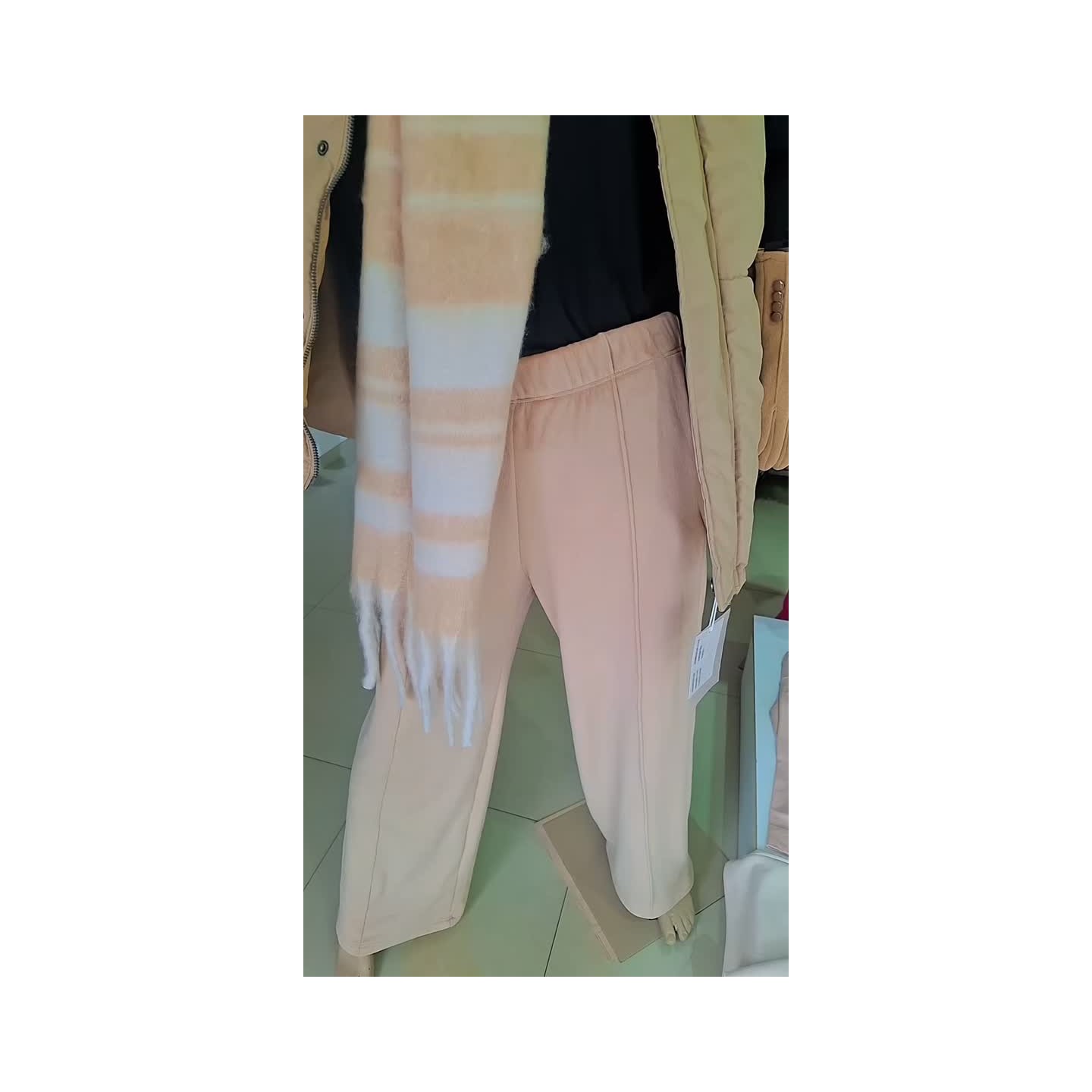 Pantalón de plush