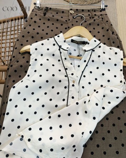 Camisas de lunares, rayas y broderie