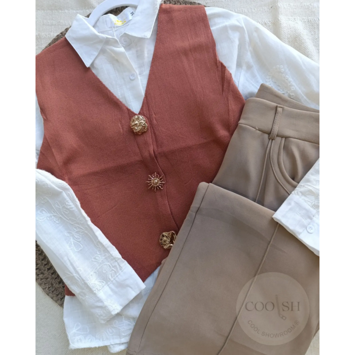Conjuntos de chaleco y camisa