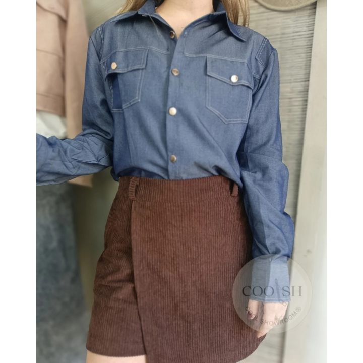 Camisa de jean y pollera