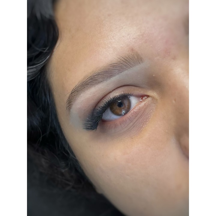 Cejas con henna