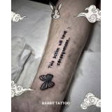 Lettering y tatuajes finos