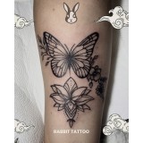 Tatuajes florales y simbólicos