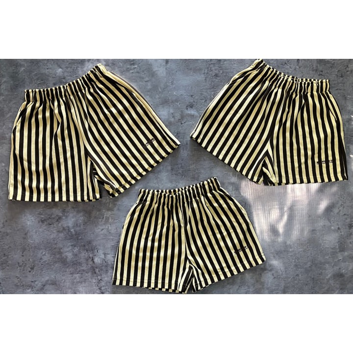 Shorts rústicos y rayados