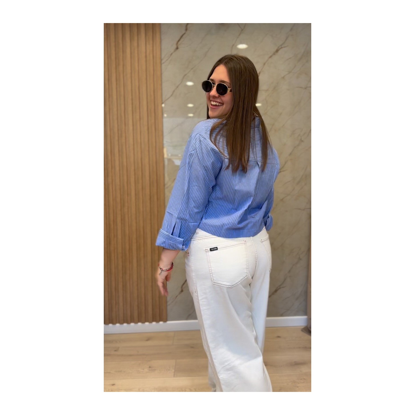 Camisas y blusas