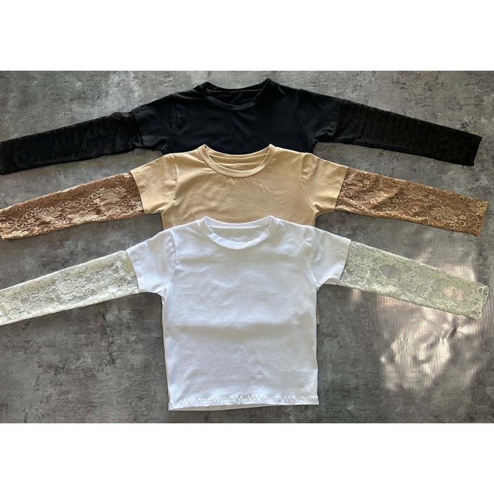 Remeras con mangas de encaje