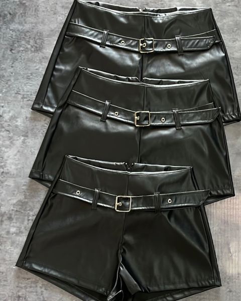 Shorts de cuero