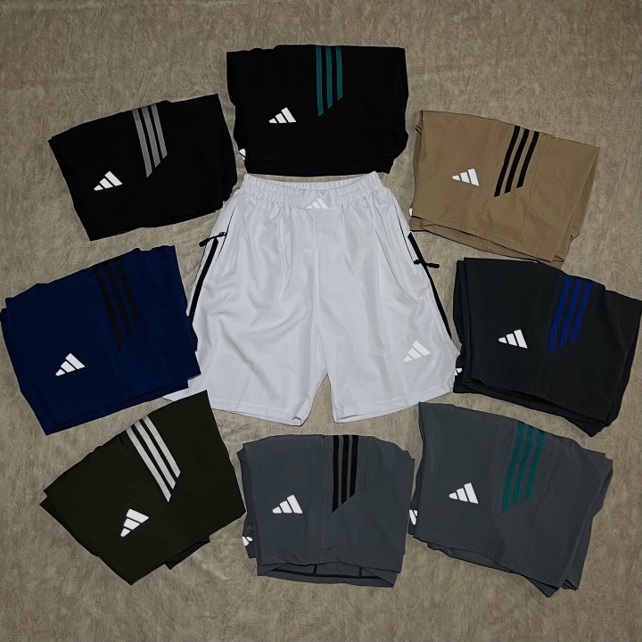 Shorts y bermudas Adidas