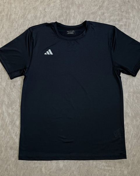 Remeras deportivas Adidas, Nike y Under Armour