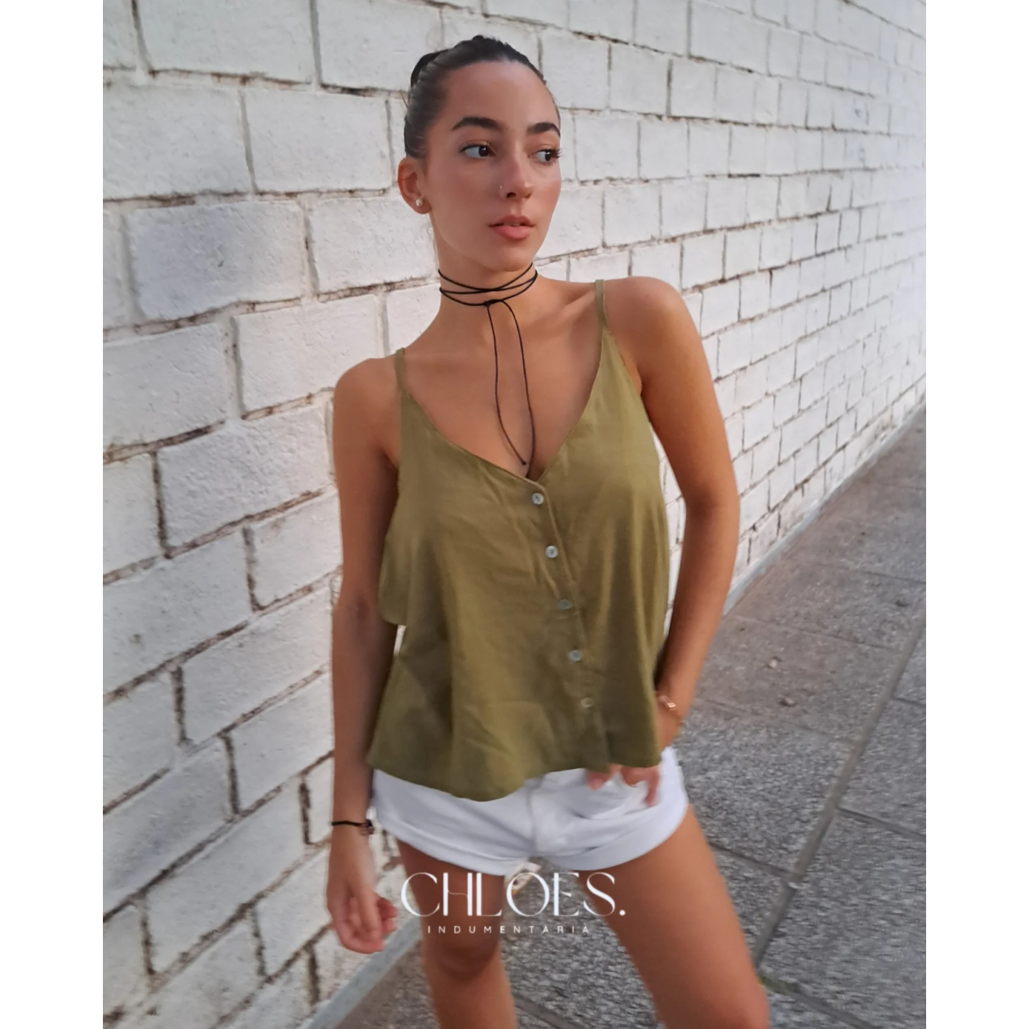 Remeras y tops urbanos
