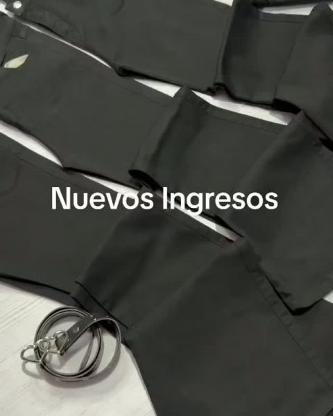 Pantalones negros