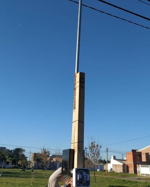 Instalación de pilar de obra