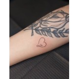 Tatuajes de línea fina