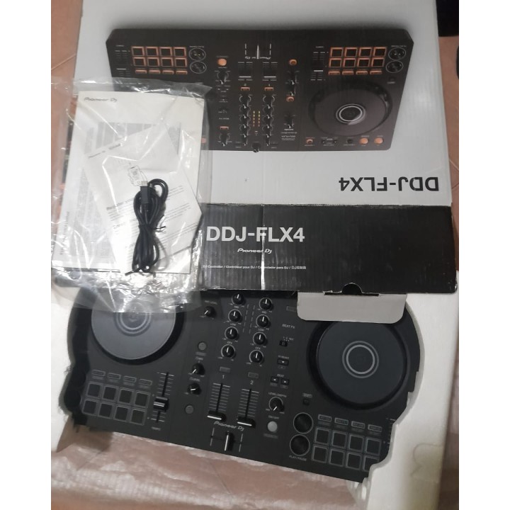 Controladores y equipos para DJ