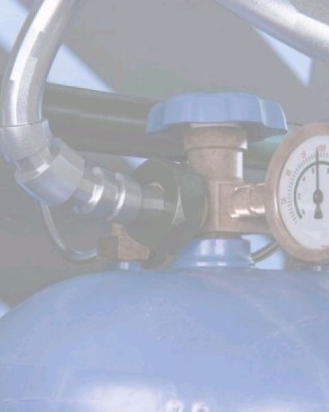 Recarga de gases en el local