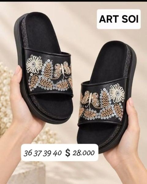 Sandalias Sol y Camila