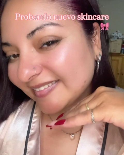 Skincare Uni Cosmetic y máscara de perlas