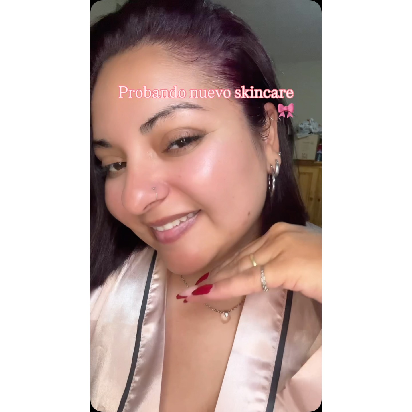Skincare Uni Cosmetic y máscara de perlas