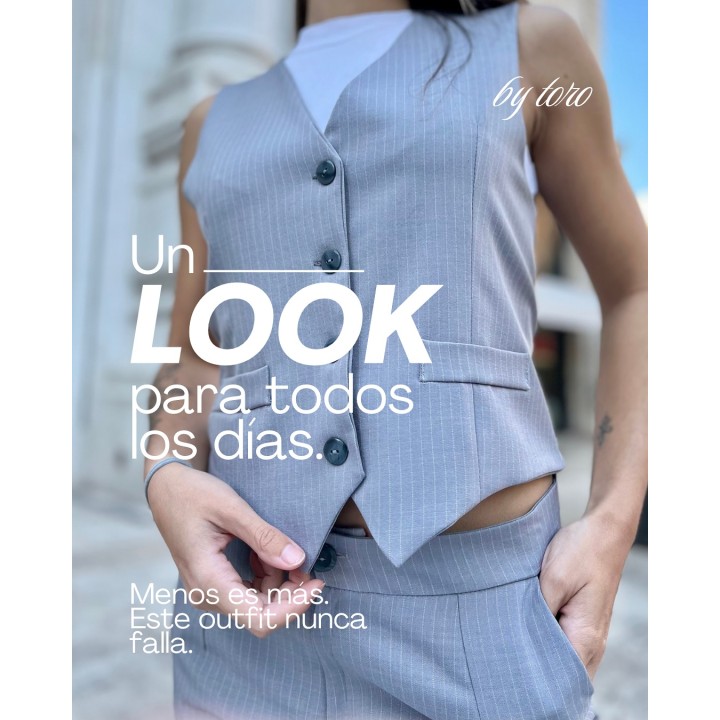 Conjunto sastrero: chaleco y pantalón