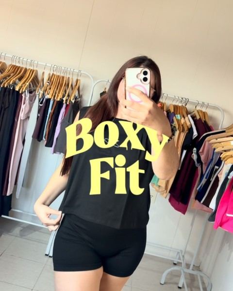 Musculosas boxy fit estampadas de algodón