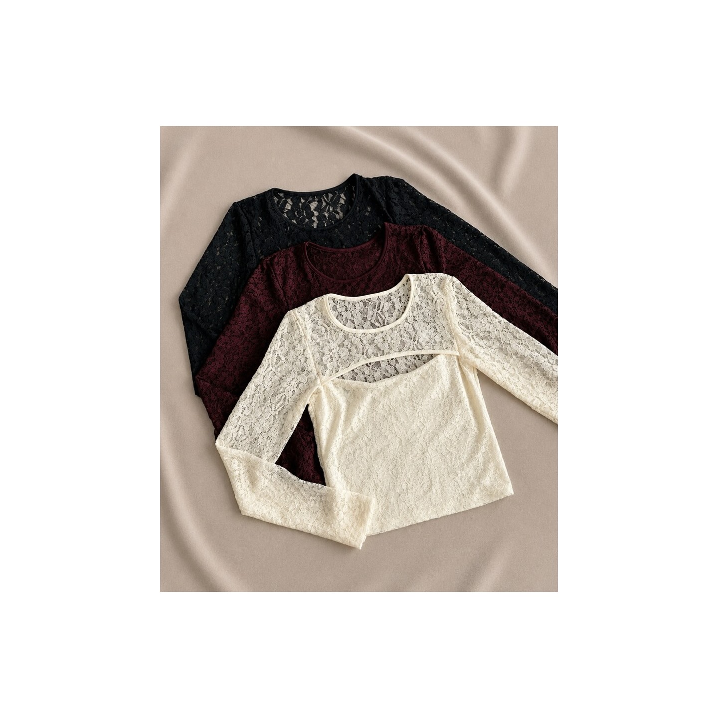 Remeras de encaje de manga larga